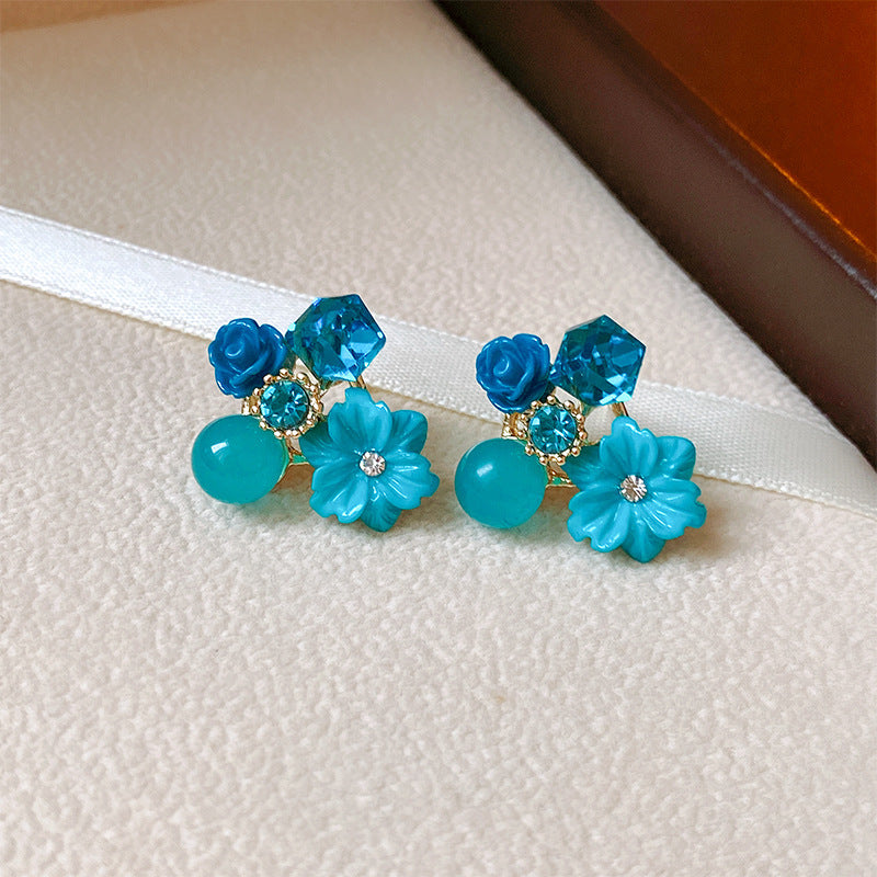 Maple Rhyme Retro Zircon Flower Earrings