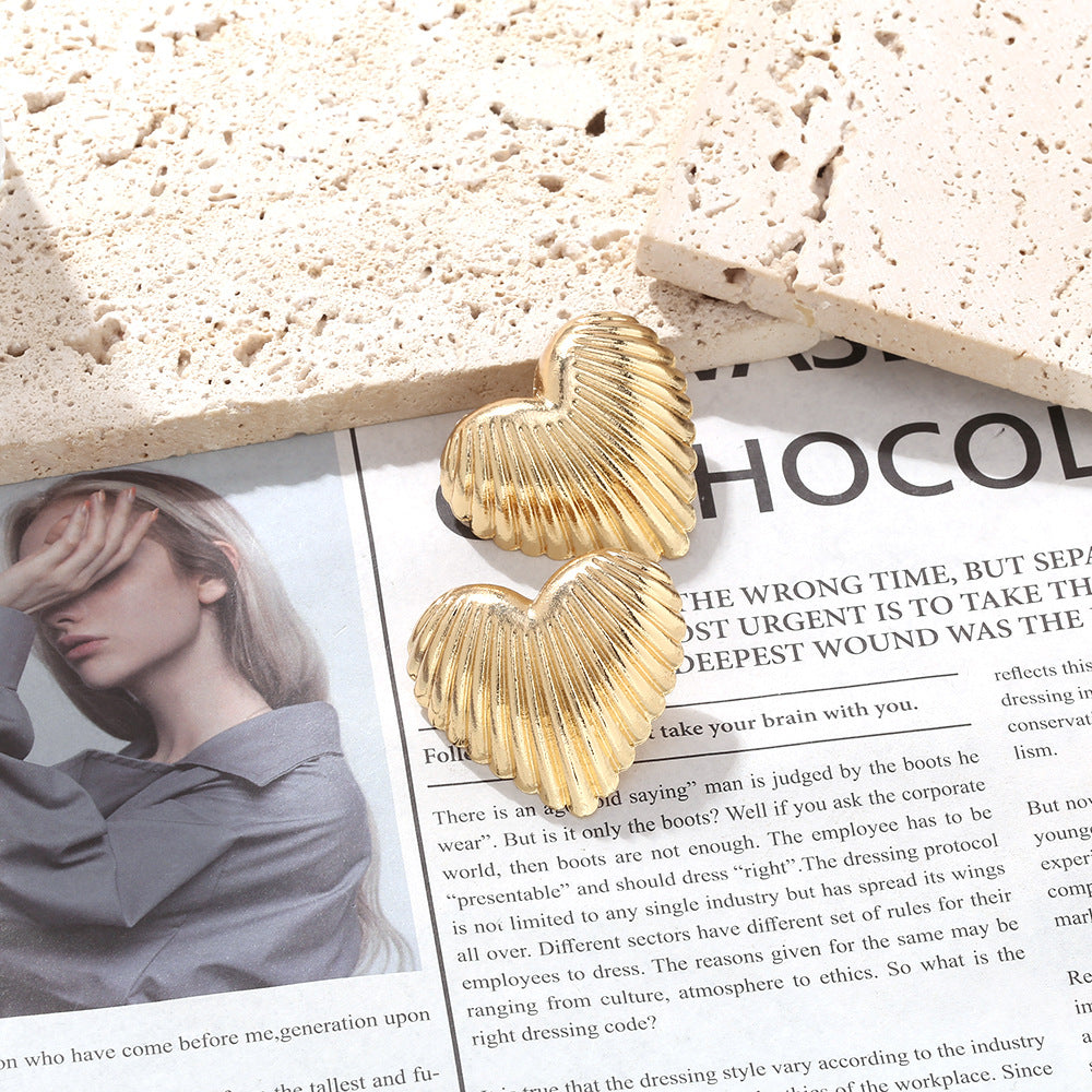 Metal Texture Love Earrings