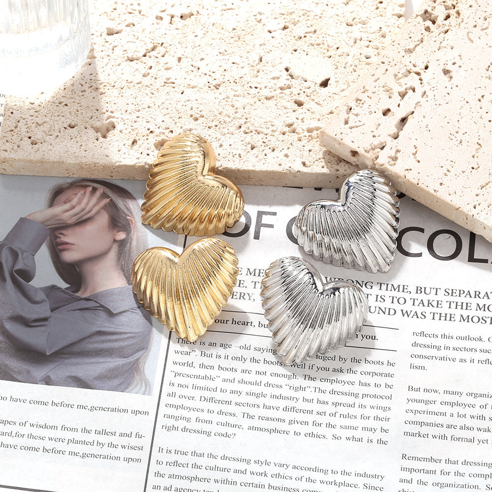 Metal Texture Love Earrings