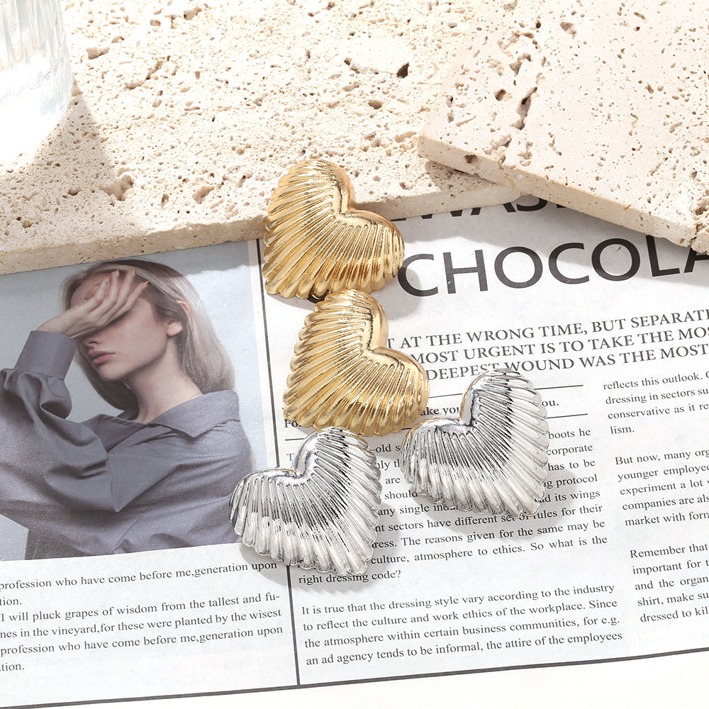 Metal Texture Love Earrings
