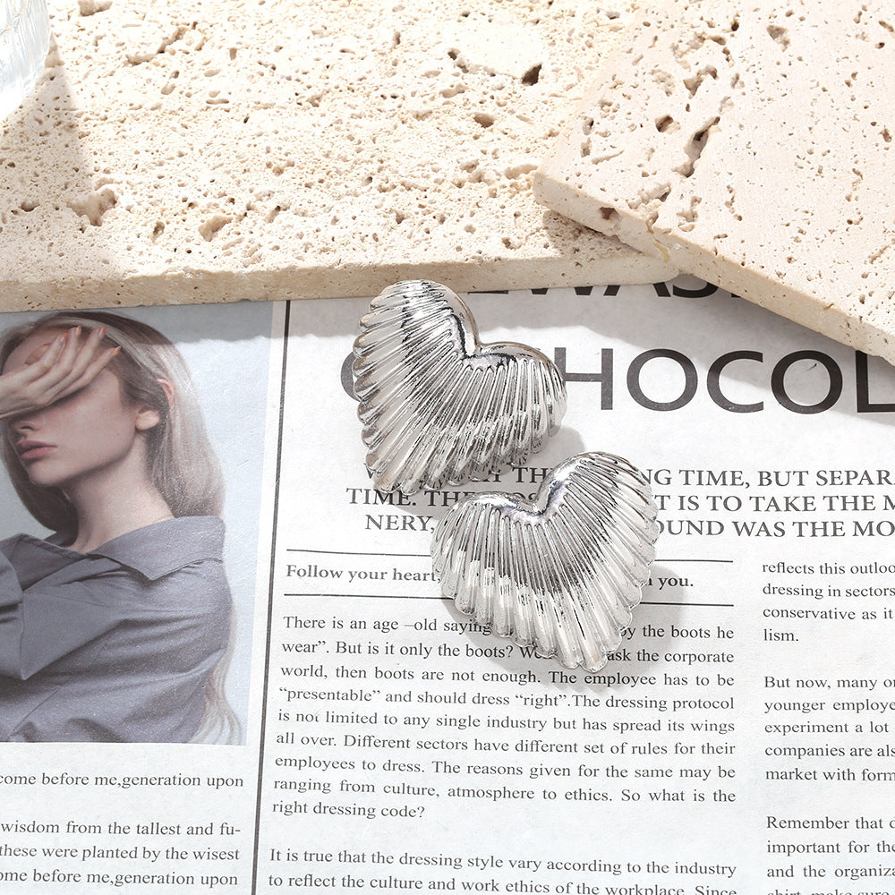 Metal Texture Love Earrings
