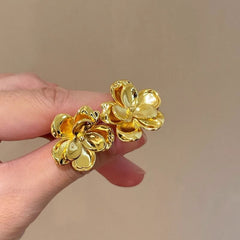 ER491 - Metallic Flower Earrings
