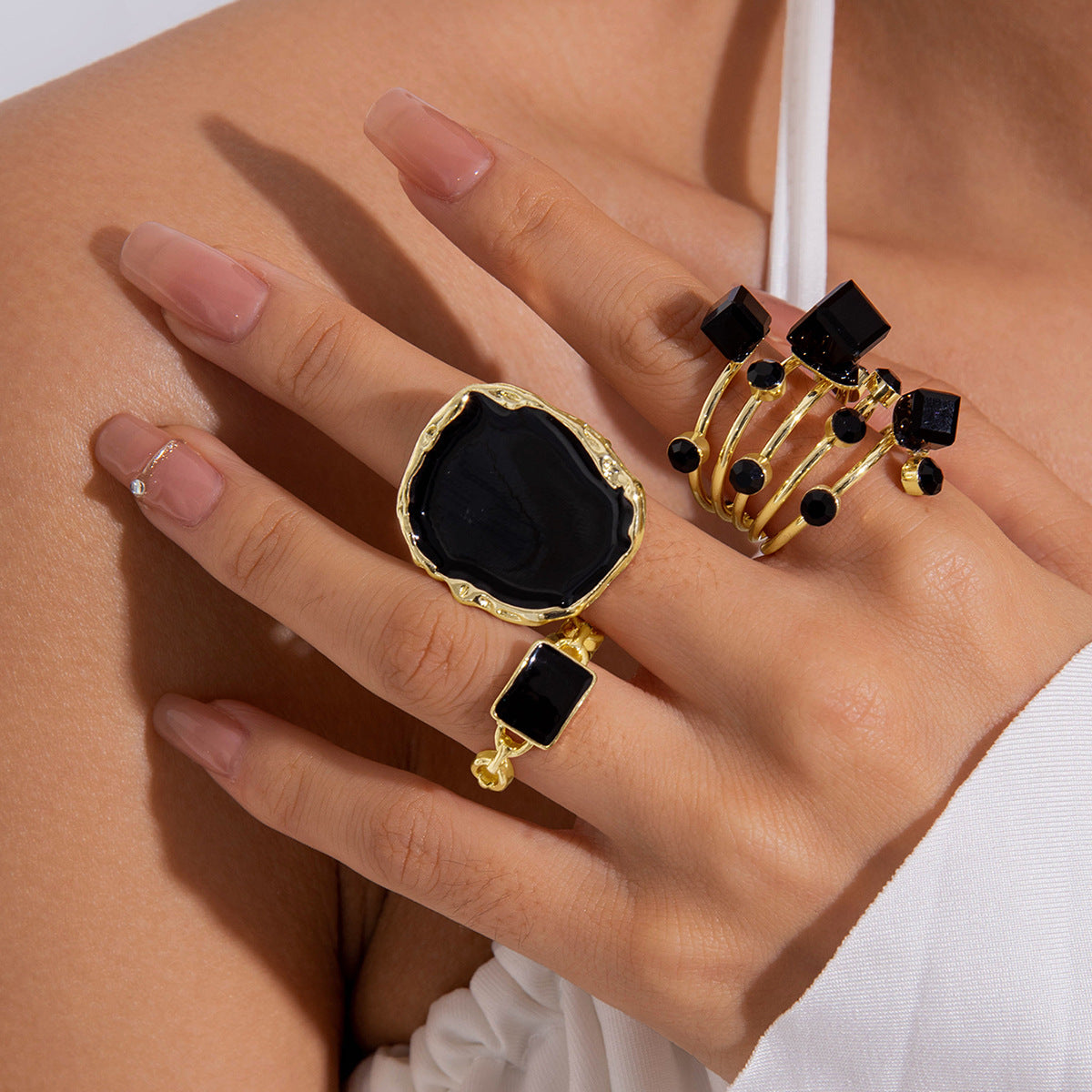 Midnight Elegance Ring Set