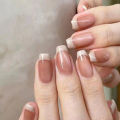 Nail 117 - Classic Gloss French-Tip (24 Pcs) - Free Nail Kit Included