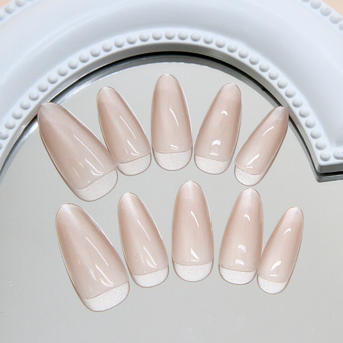 Nail 130 - Elegant Pearl Sheen Press-On Nails (30 Pcs) - Free Nail Kit Included