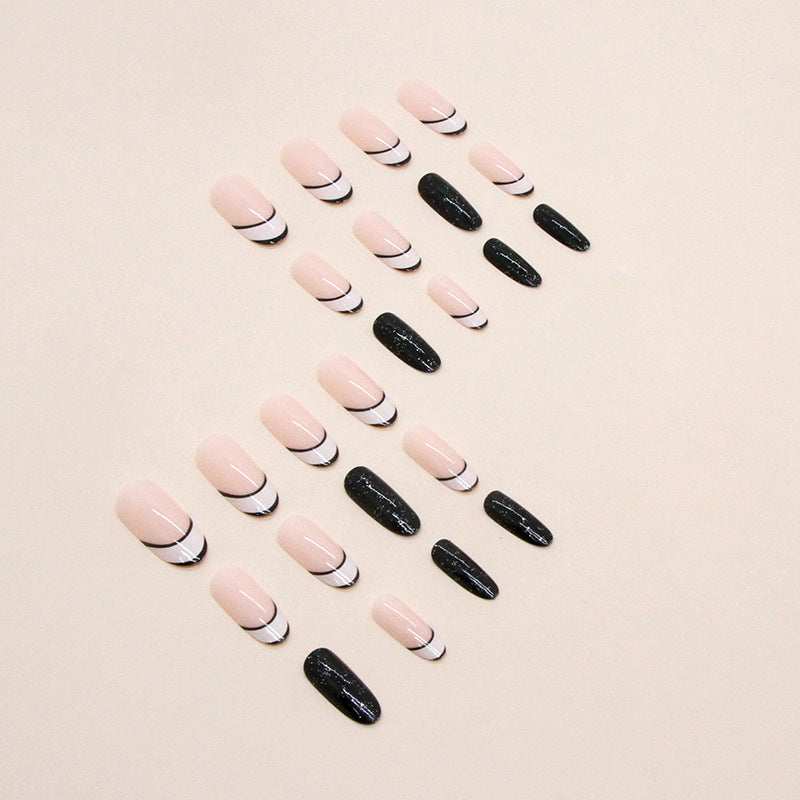 Nail 165 - Monochrome Muse Press-On Nails (24Pcs) - Free Nail Kit Included