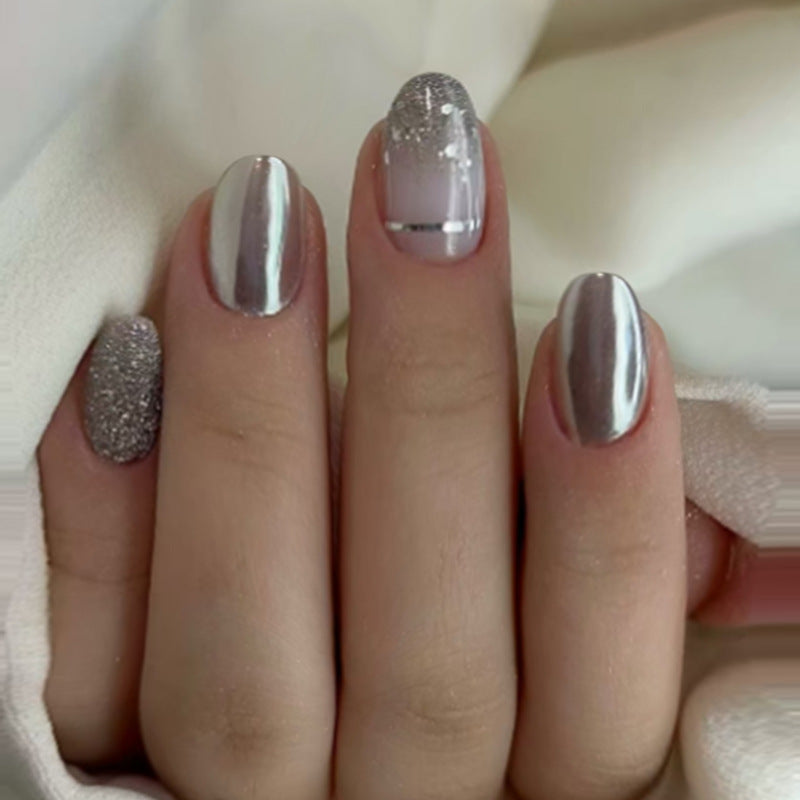 Nail 292 - Glamour Queen (24Pcs) - Free Nail Kit Included