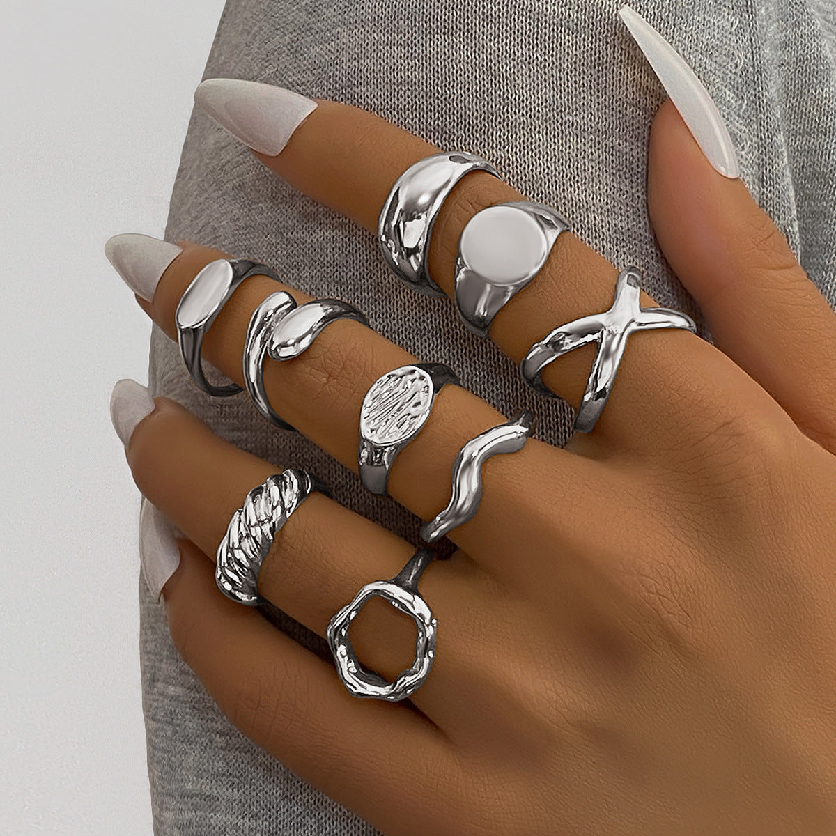 RNG155 - Golden Glow Bold Ring Set