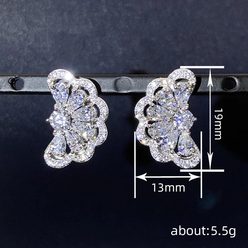 ZER22 - Petal Shaped Earrings