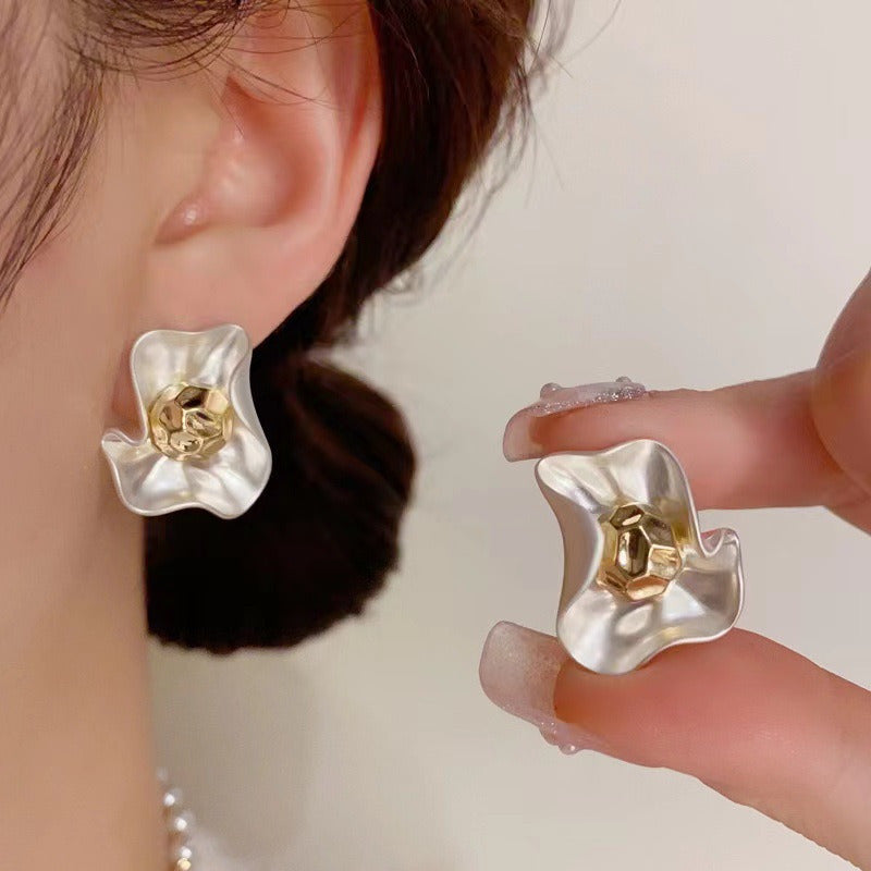 ER483 - Phoenix Flower Earrings