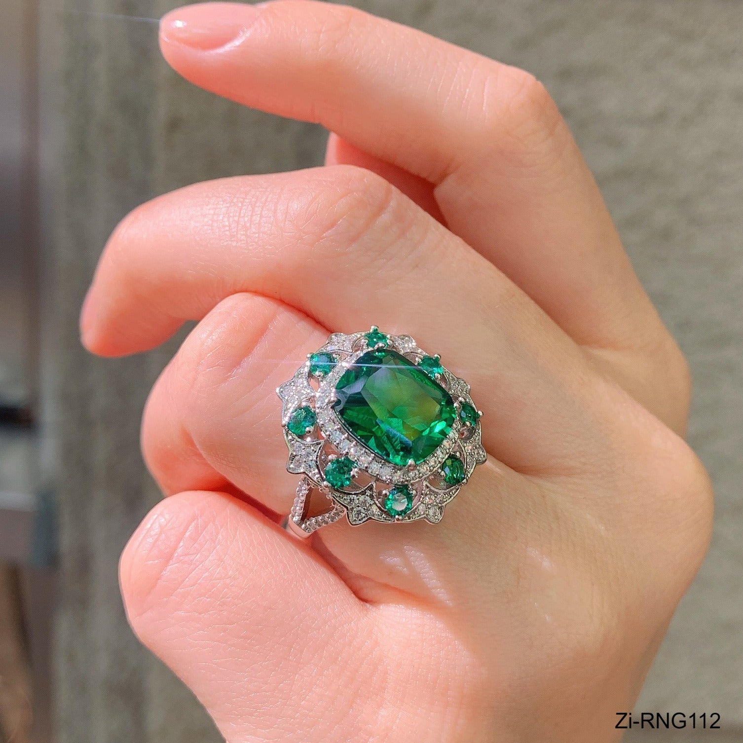 New Simulation Zambian Emerald Zircon Ring Adjustable - Zi Collection Hub