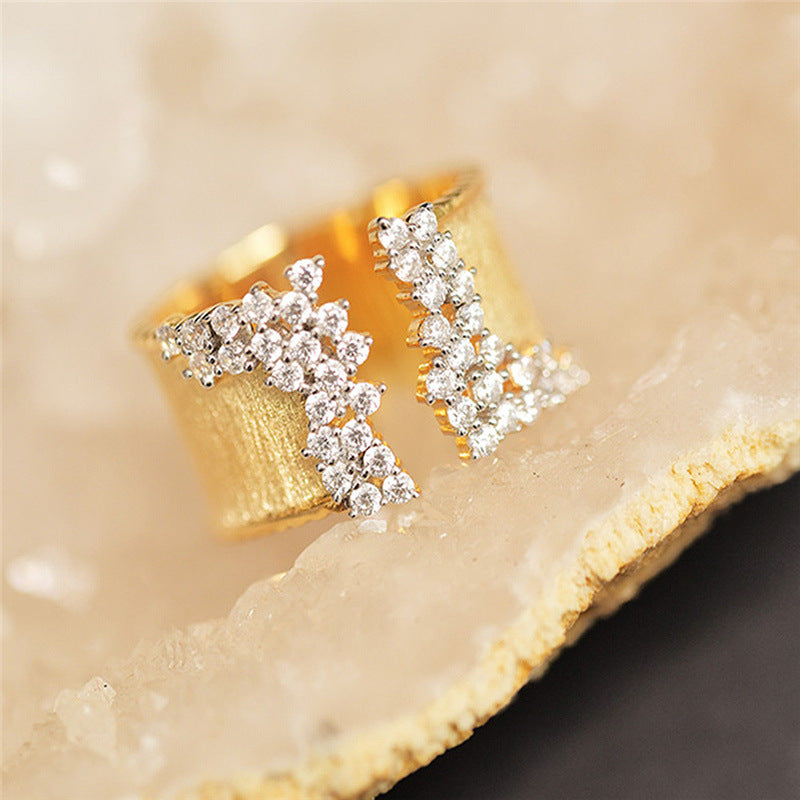 RNG207 - Luxury Micro-Painted Gold Ring