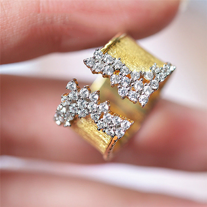 RNG207 - Luxury Micro-Painted Gold Ring