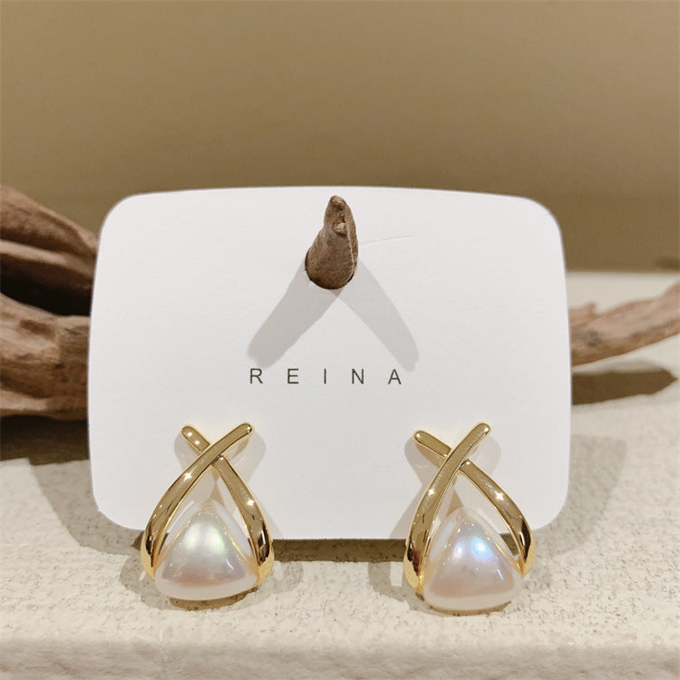 Reina Pearl & Gold Crossover Stud Earrings