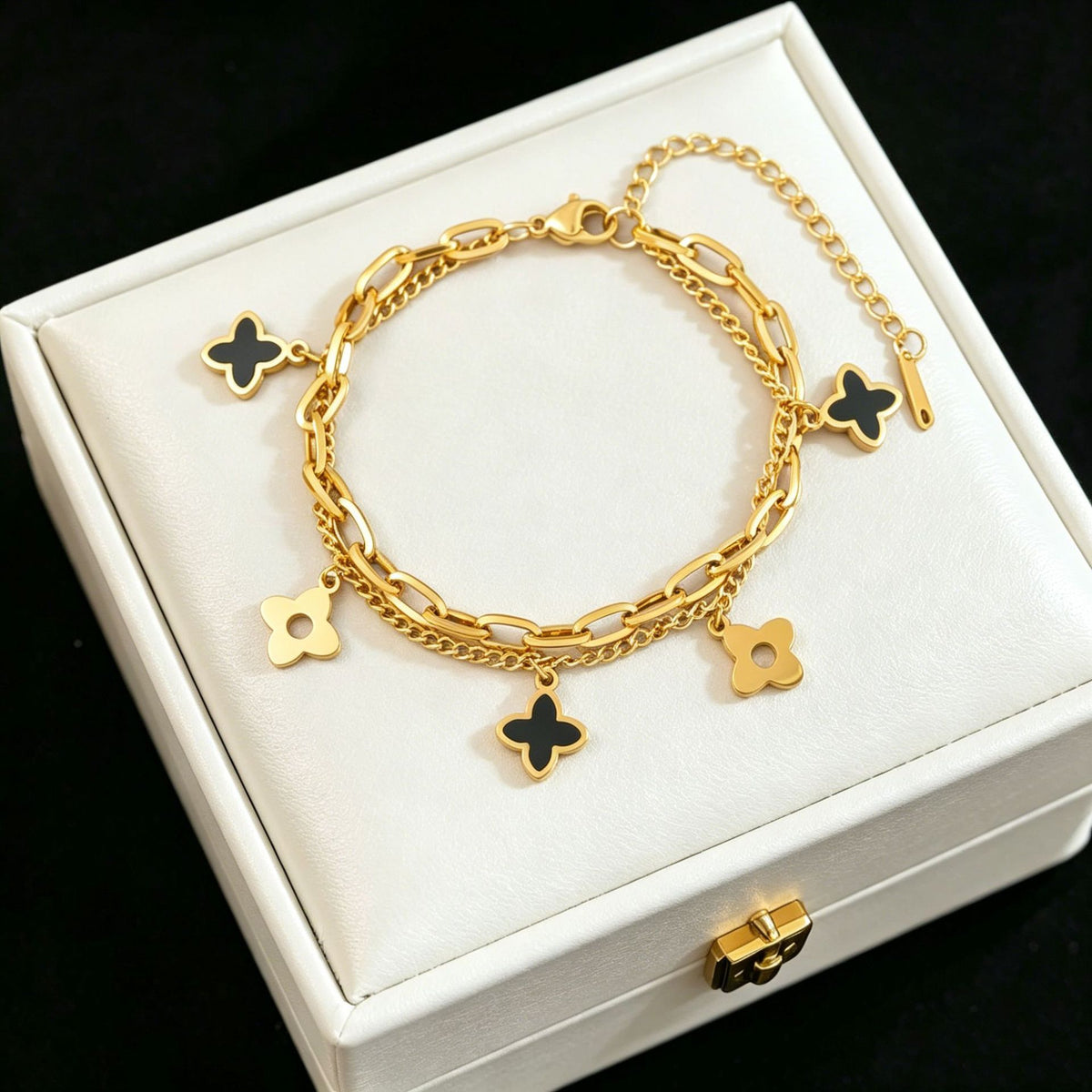 SBRAL37 - Four Leaf Clover Braclet