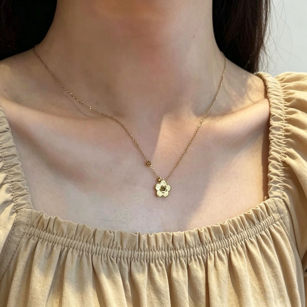 SNKL10 - Plum Blossom Stainless Steel Necklace