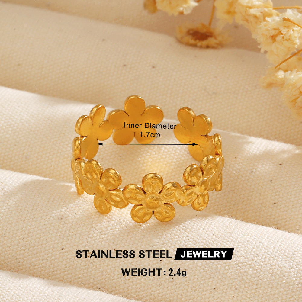 SRNG 82 - Flower Band Ring
