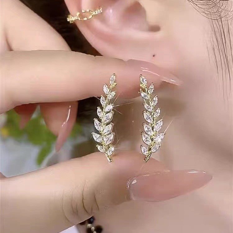 ER506 - Sparkly Wheat Stud Earrings