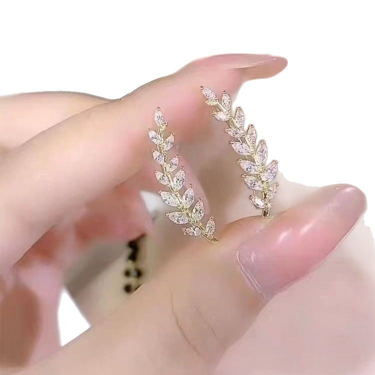 ER506 - Sparkly Wheat Stud Earrings