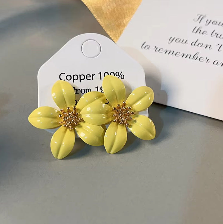 Spring & Summer Small Fresh Flower Earrings