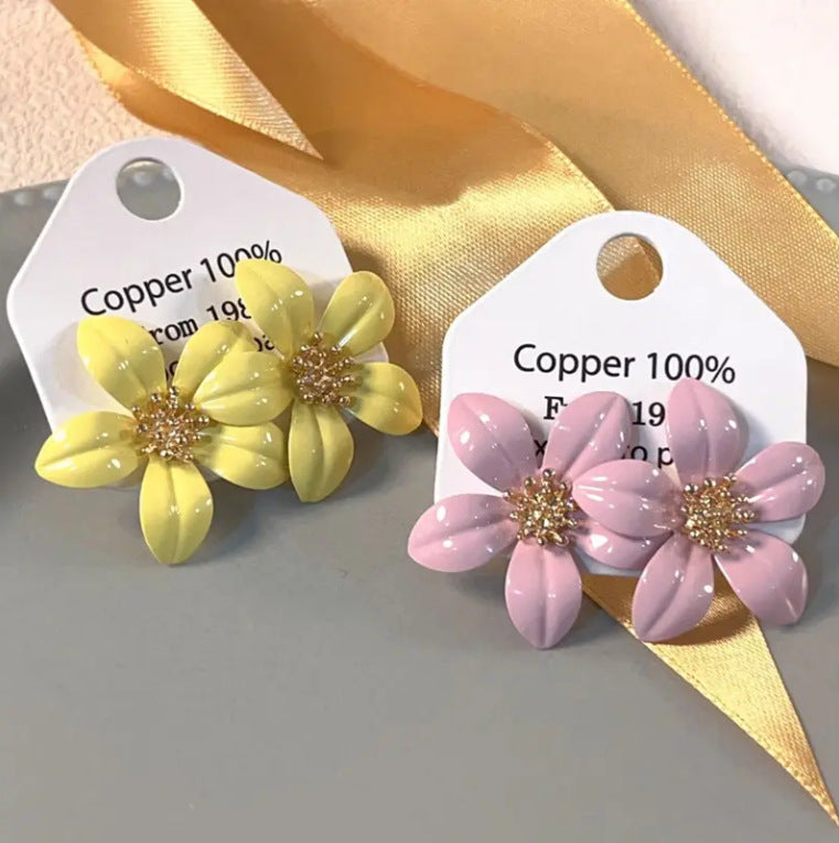 Spring & Summer Small Fresh Flower Earrings