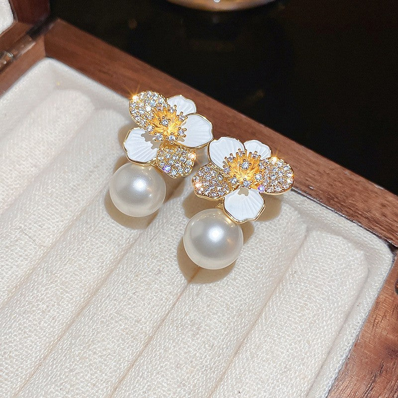 Sweet Oil-Drop Zircon Flower Earrings