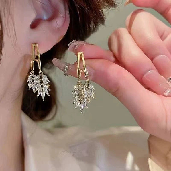 Trendy Leaf Earrings