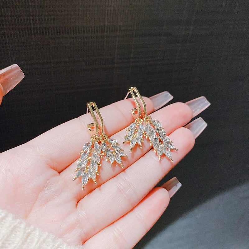 Trendy Leaf Earrings