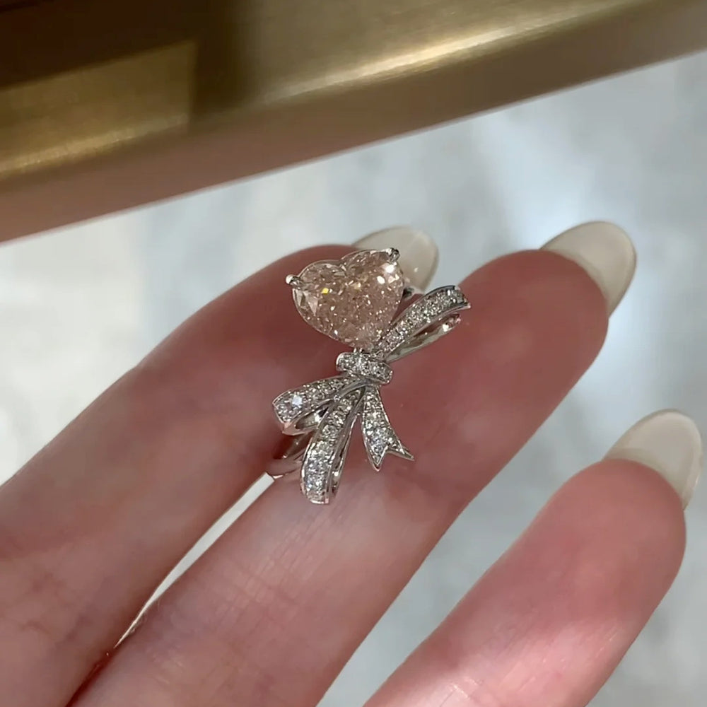 ZRNG 150 - Luxury Bow Ring [Adjustable opening]