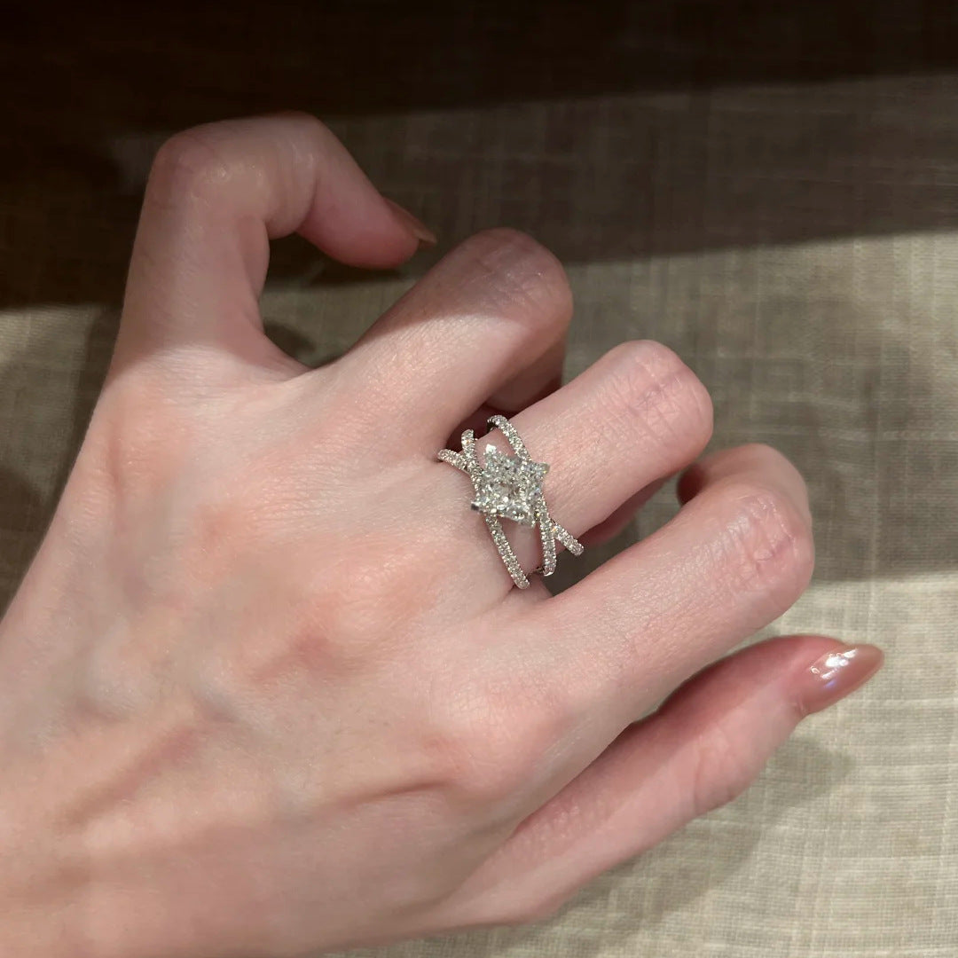 ZRNG 151 - Meteor Princess Square Ring [Adjustable Opening]