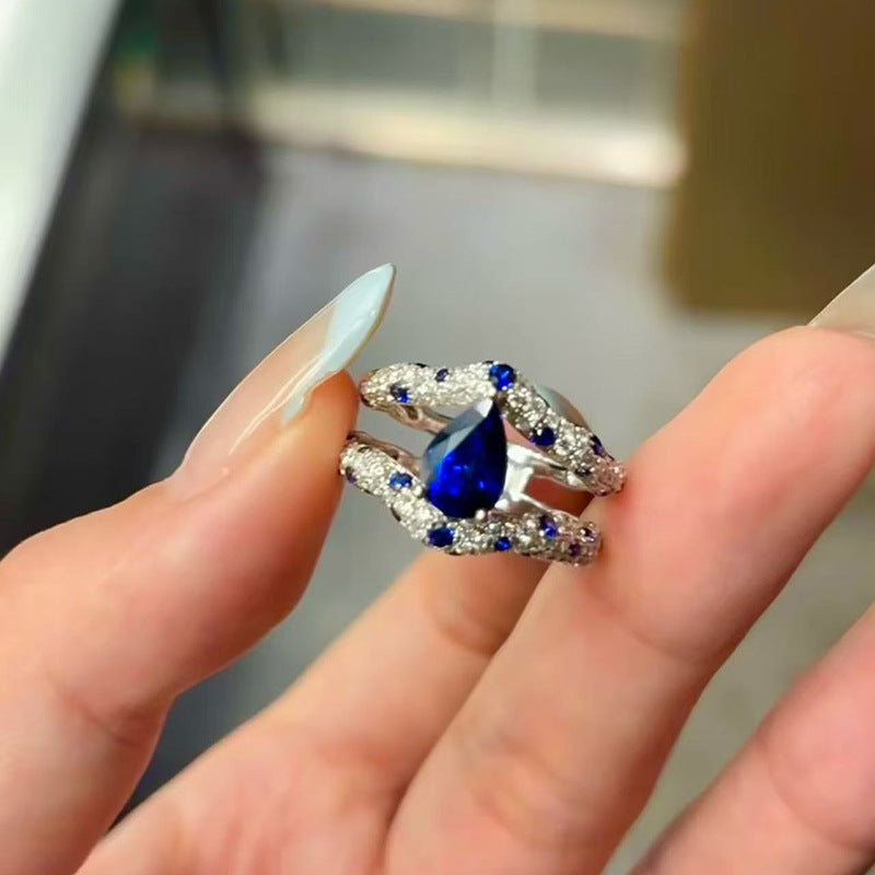 ZRNG 170 - Blue Teardrop-cut Crystal Ring [Adjustable opening]