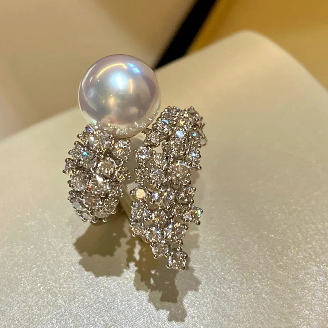 ZRNG 182 - White OPearl Zircon Ring [Adjustable opening]
