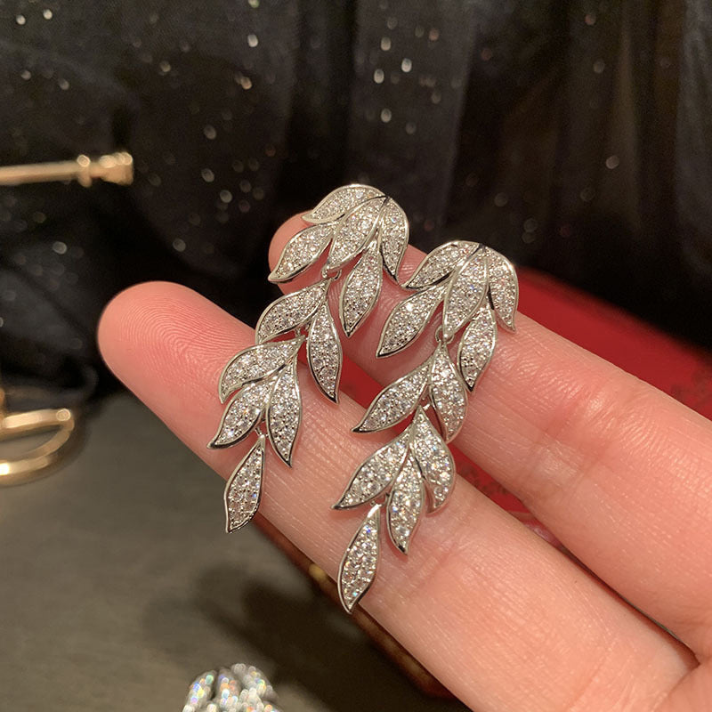 ZER15 - Zircon Sparkling Leaf Earrings