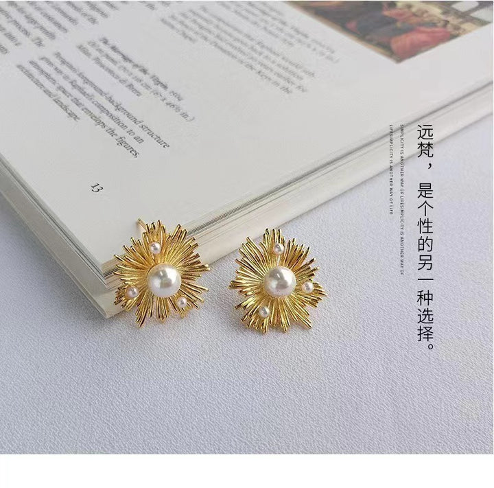 French Style Pearl Earrings - Zi Collection Hub