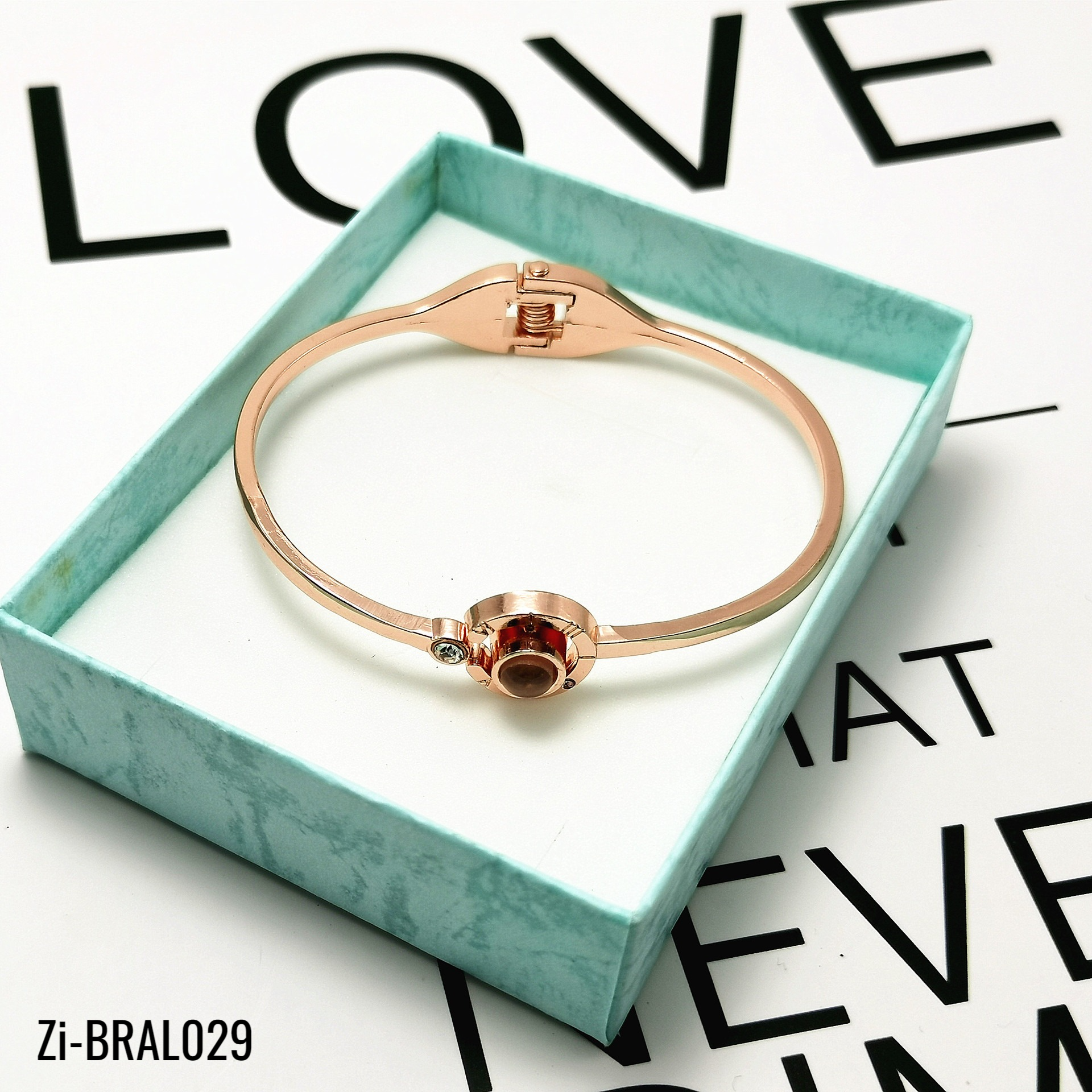 100 Language I Love You Projection Bracelet - Zi Collection Hub