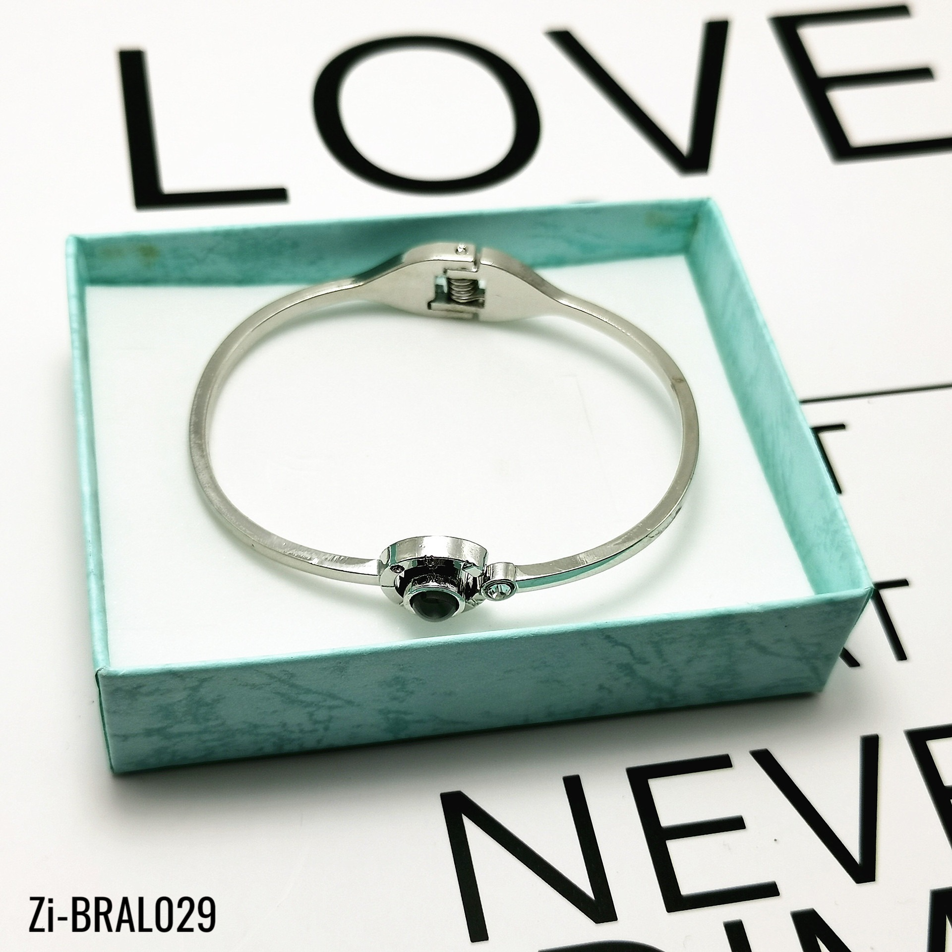 100 Language I Love You Projection Bracelet - Zi Collection Hub