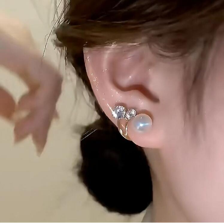 Rhinestone Imitation Pearl Stud Earrings - Zi Collection Hub