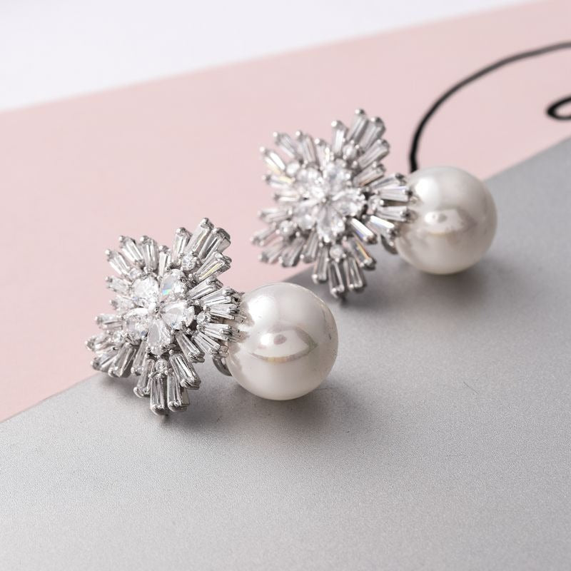 925 silver needle snowflakes zircon earring - Zi Collection Hub