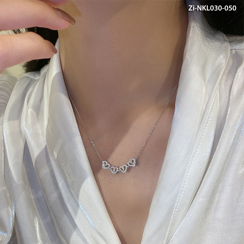 A Multi-Wear Four-Leaf Titanium Steel Necklace - Zi Collection Hub