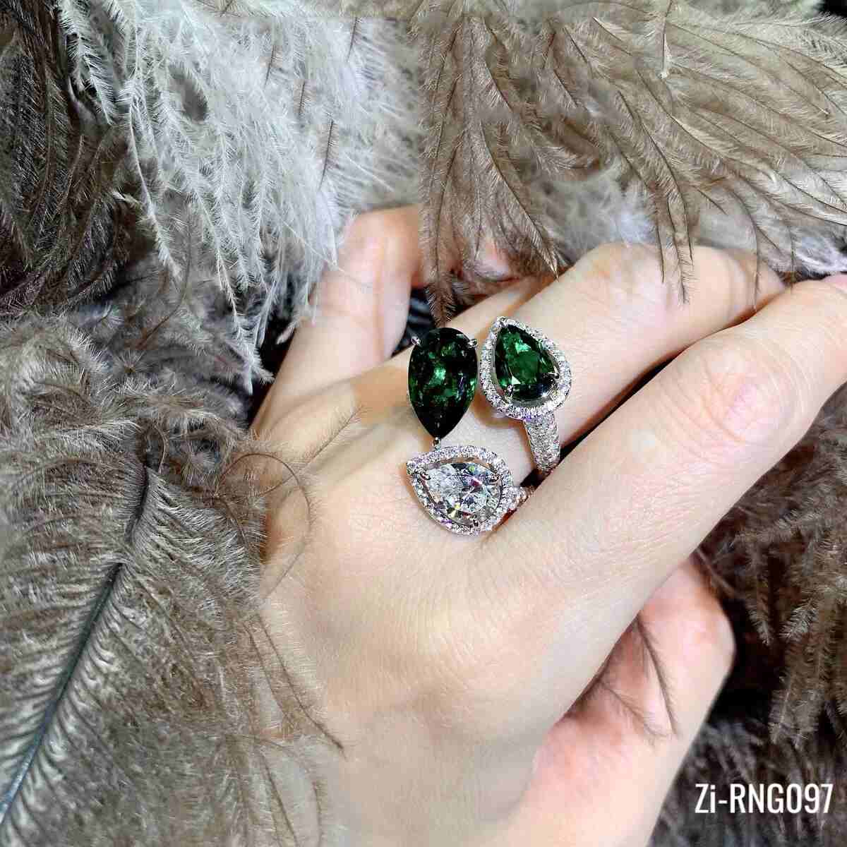 Unique Design Elegant Three Stone Brilliant Green White Zircon Rings - Zi Collection Hub