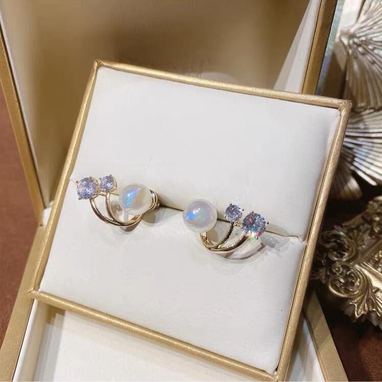 Rhinestone Imitation Pearl Stud Earrings - Zi Collection Hub