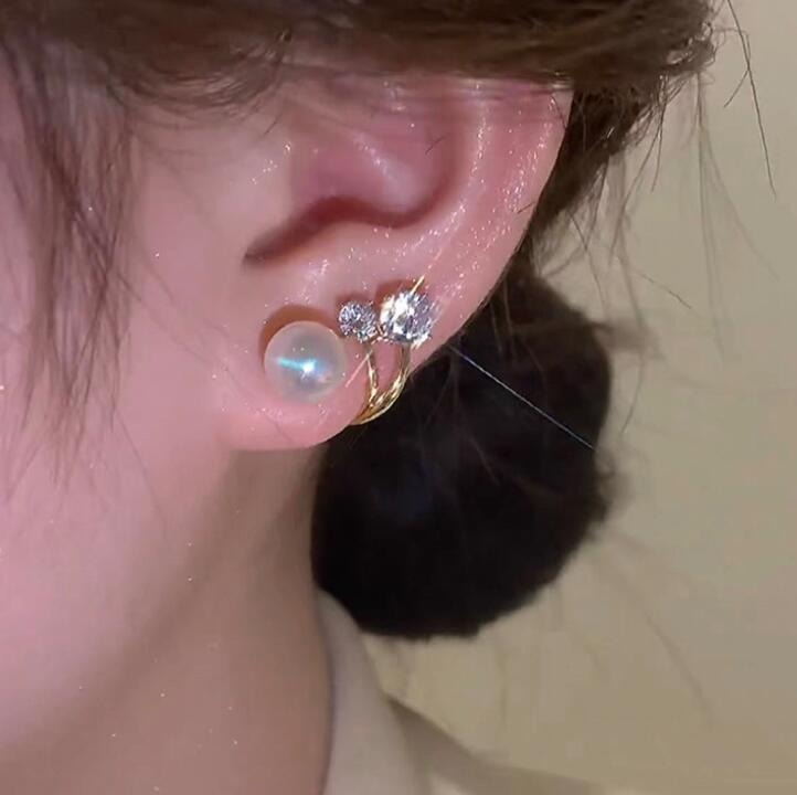 Rhinestone Imitation Pearl Stud Earrings - Zi Collection Hub