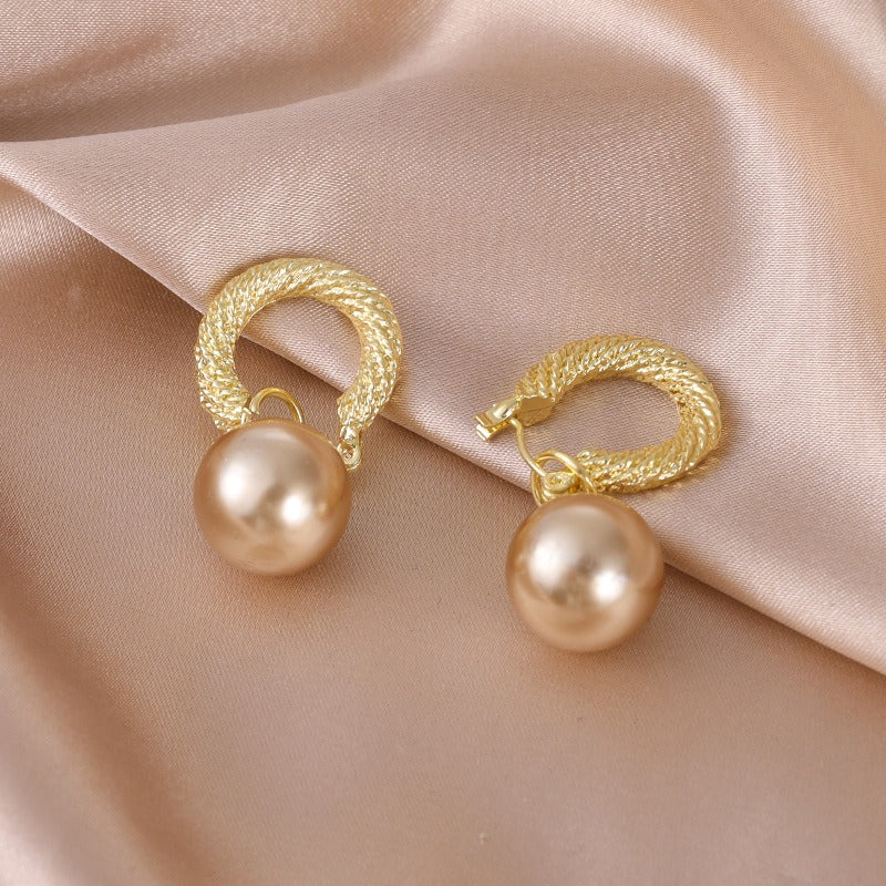 Temperament Pearl Earrings - Zi Collection Hub
